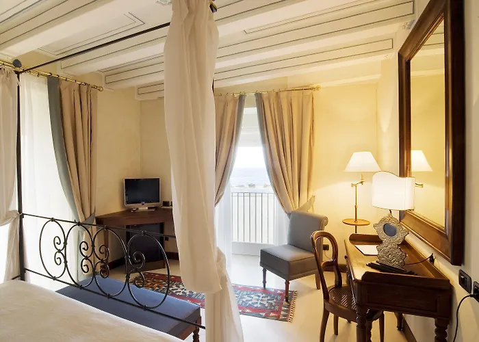 Algila Ortigia Charme Otel 4*