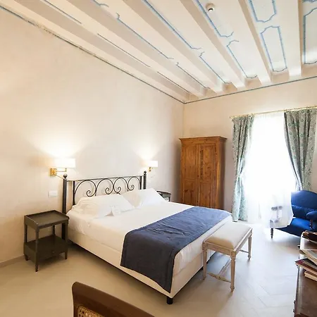 Algila Ortigia Charme Hotel