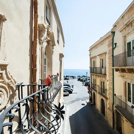 Algilà Ortigia Charme Hotel 4*