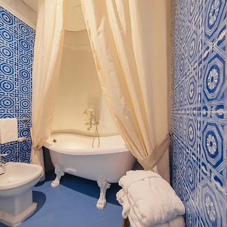 Hotel Algilà Ortigia Charme 4*