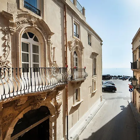 Algila Ortigia Charme 4* Syrakusa