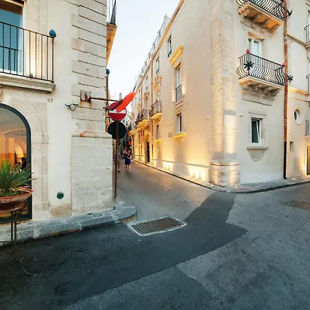 Hotel Algilà Ortigia Charme 4*