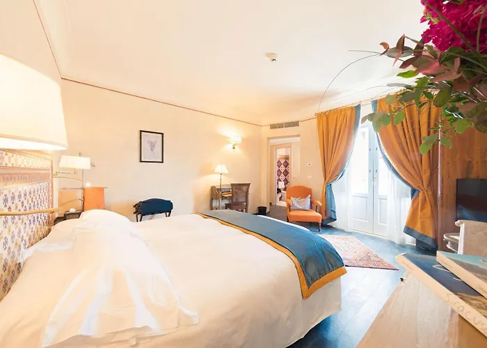 Hotel Algila Ortigia Charme 4*