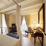 Algila Ortigia Charme Hotel 4*