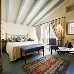 Hotel Algila Ortigia Charme 4*