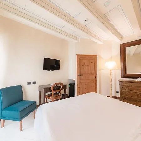 فندق Algila Ortigia Charme 4*